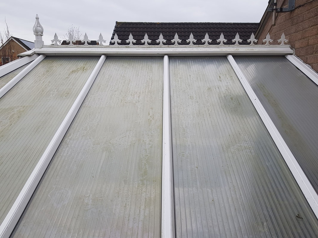 conservatory before cleaning