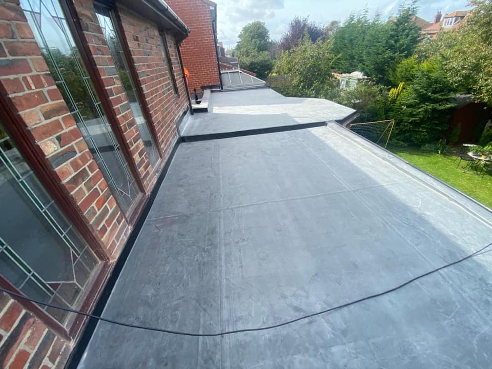 Flat roofing contract